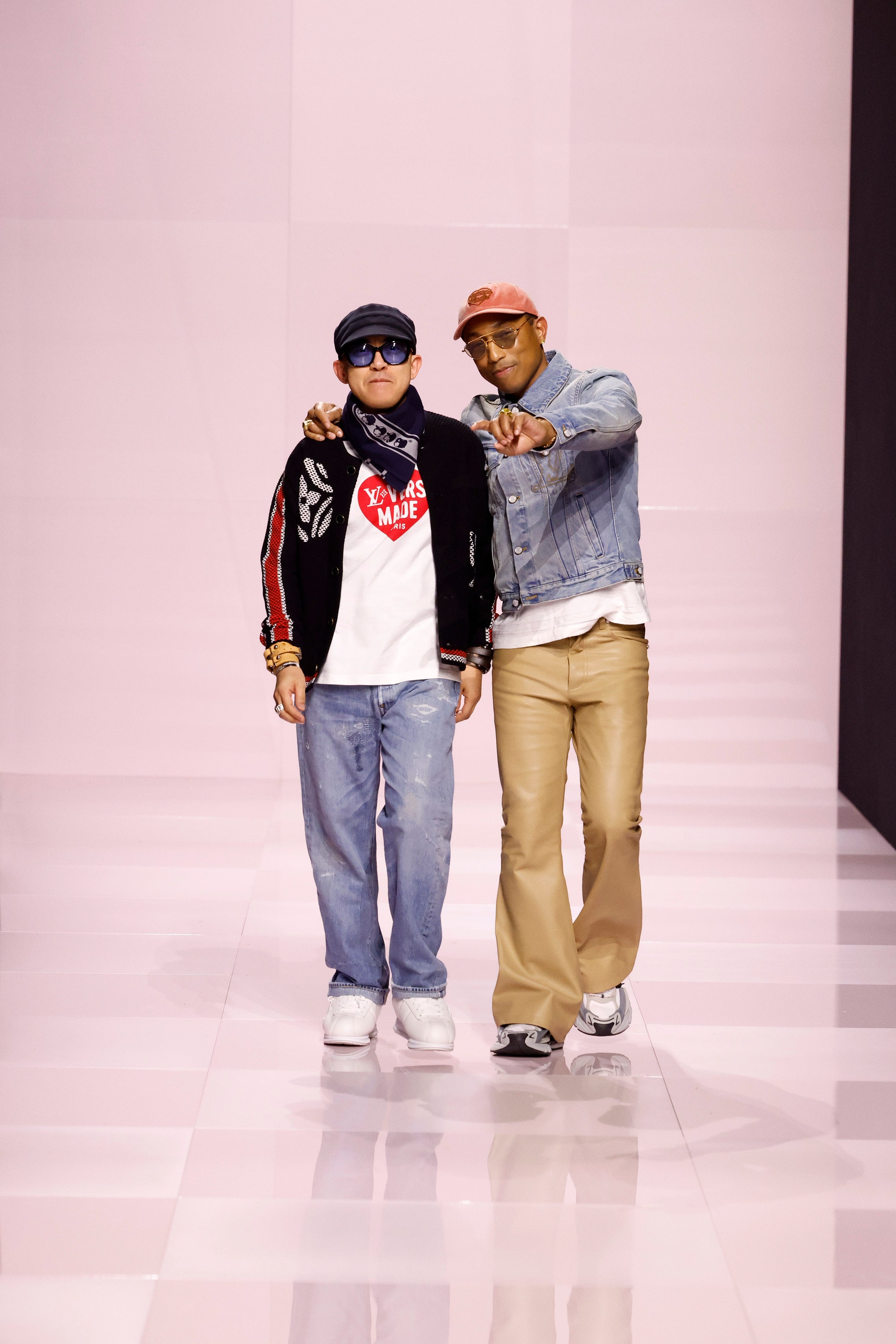 ルイ・ヴィトン」とNIGO®が再タッグ！ 日本への愛を表現した“友情”で