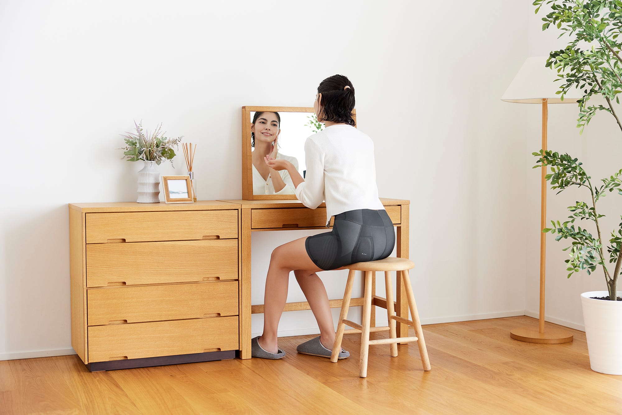 ヒップを鍛えると装いも変わる。「シックスパッド」と目指す“健尻