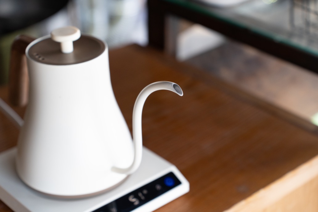 おすすめ電気ケトルHAGOOGI美学電気ケトルドリップポット | ひつじ珈琲公式