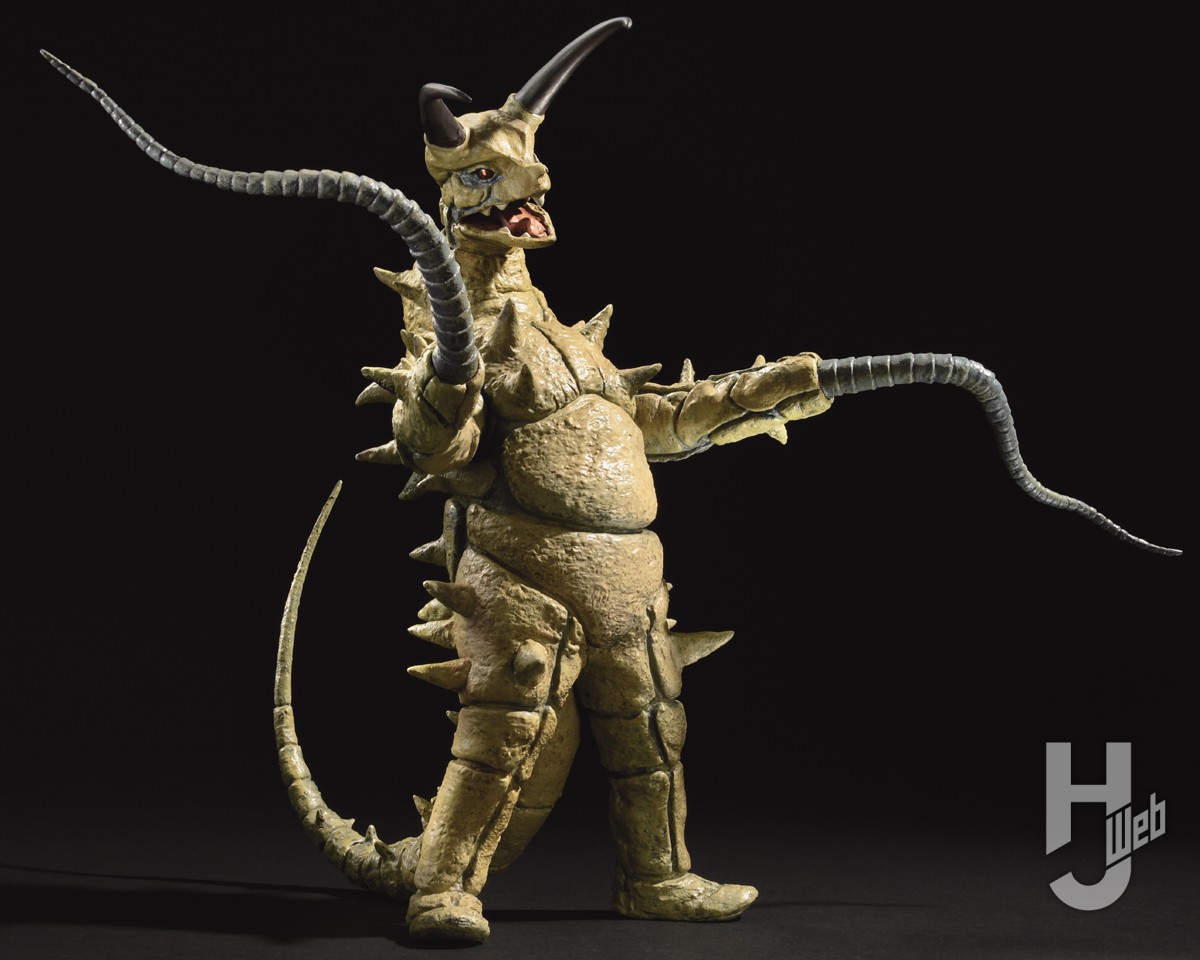 帰ってきたウルトラマン』二大怪獣「グドン対ツインテール」の死闘が