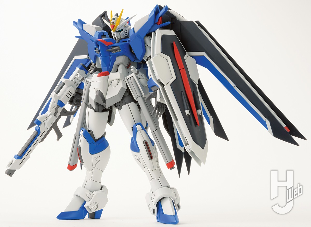 HGライジングフリーダムガンダム 先陣を切ったハイスペックキットを
