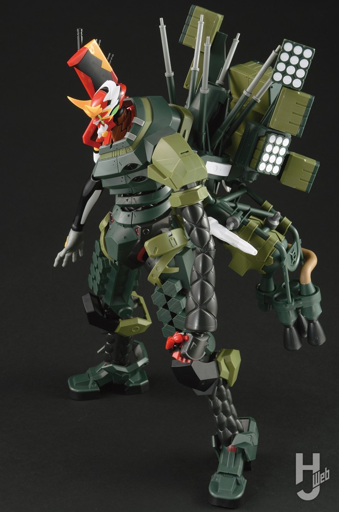 巨大キット「エヴァンゲリオン新2号機α」が全武装付属でプラキット化