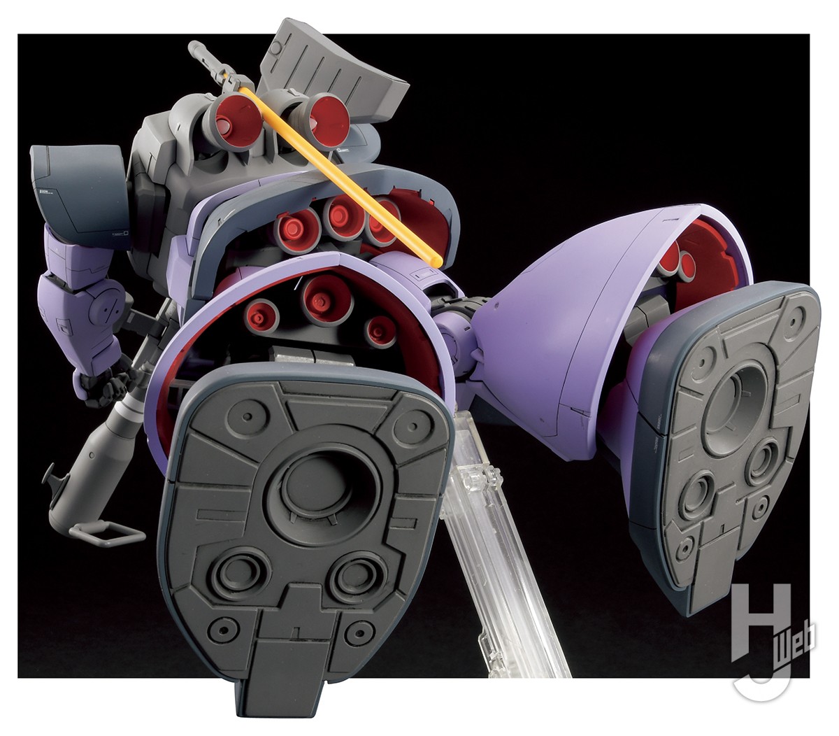 スジ彫りとドリルで「MG リック・ドム」を大幅ディテールアップ