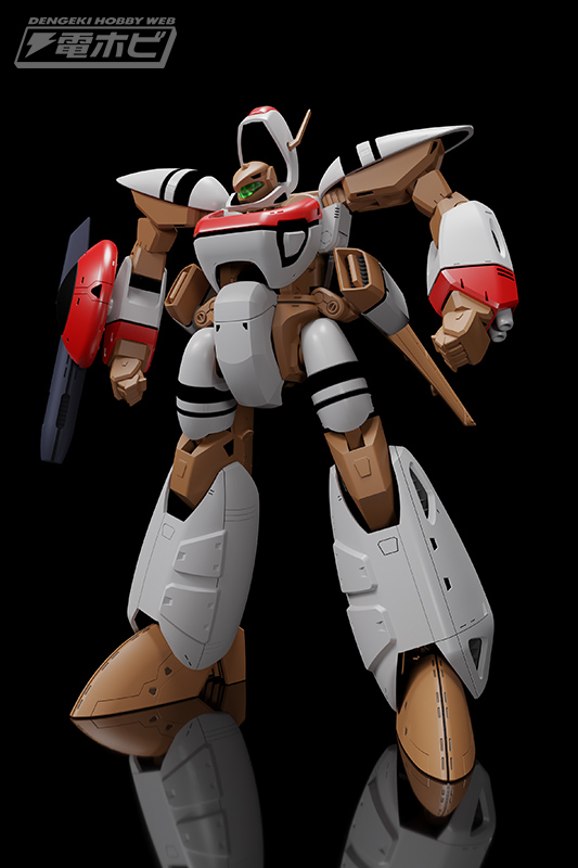 時の流れ乗り越え、驚異の4段変形プラモデルが登場！『超時空世紀