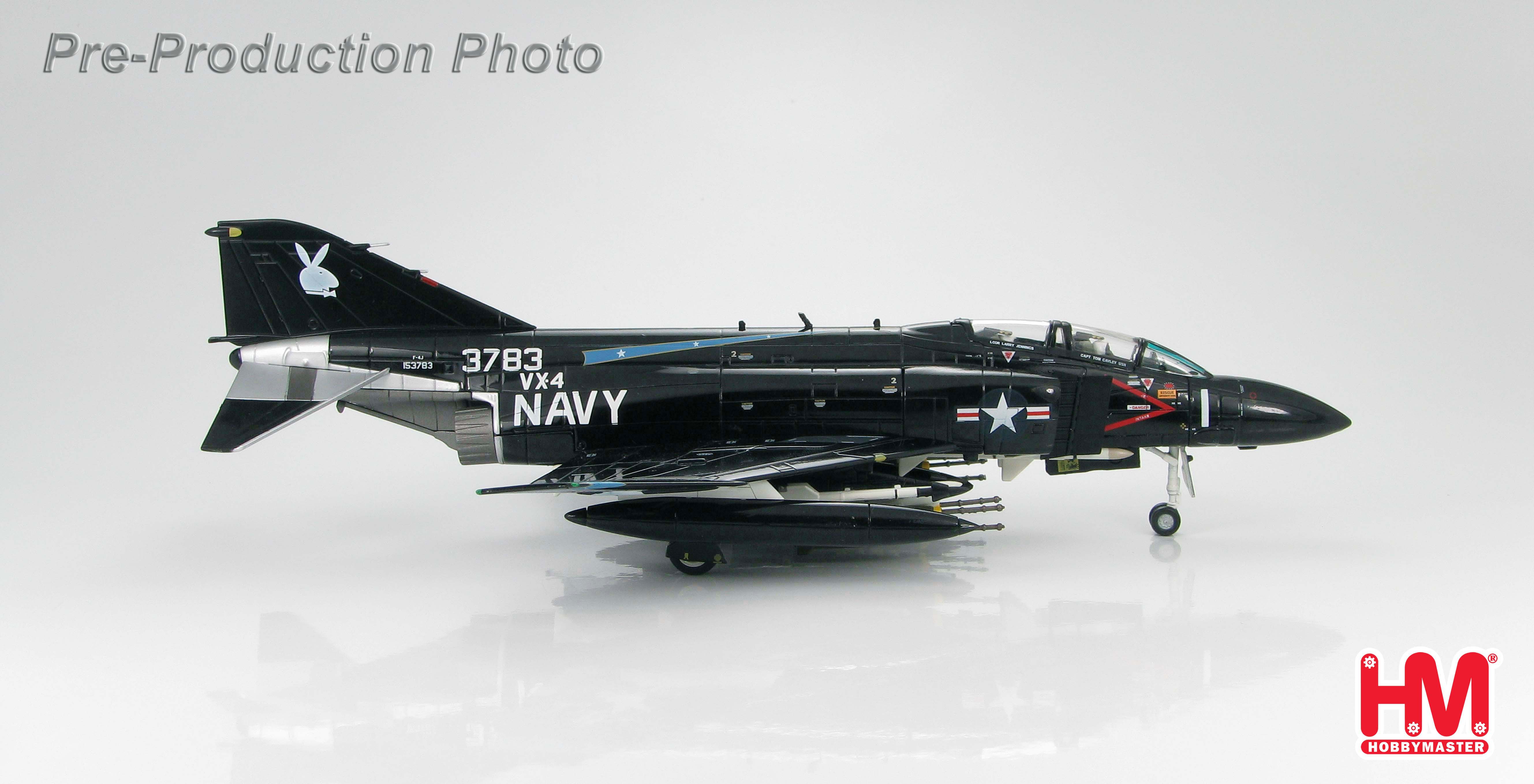 コーギー F-4J マクドネル ファントム VX-4 ブラックバニー 1/72