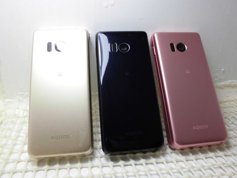 NTTドコモ SH－01J AQUOSケータイ モックアップ 3色セット