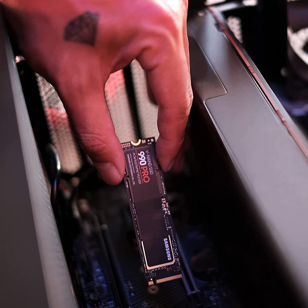 Samsung 990 PRO PCIe 4.0 NVMe SSD 1TB (MZ-V9P1T0B/AM) - Walmart.ca