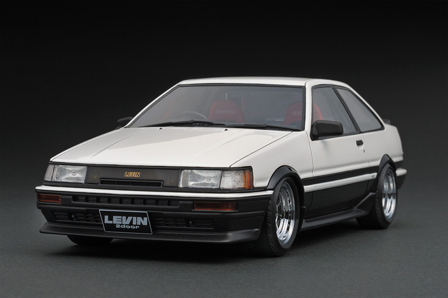 IG0553 1/18 Toyota Corolla Levin(AE86) 2Dr GT Apex White/Black
