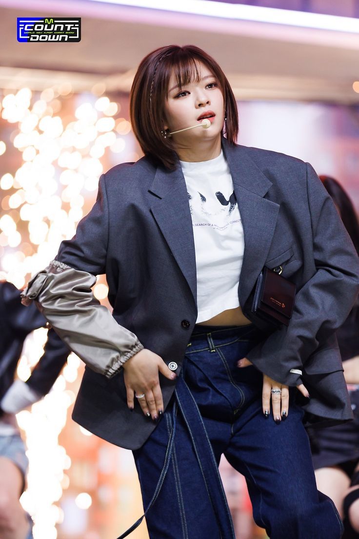 230316 Jeongyeon - Set Me Free @MCD