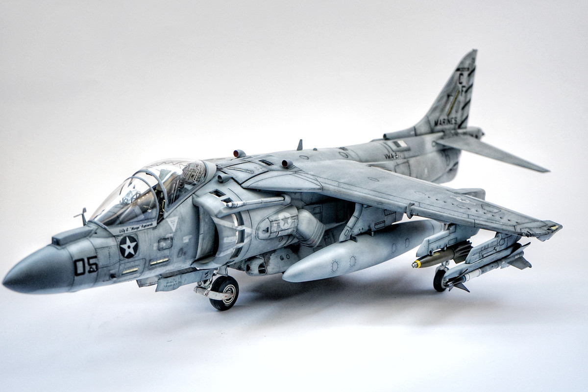 AV 8B Harrier II 1/18 Hobby Boss - International Scale Modeller
