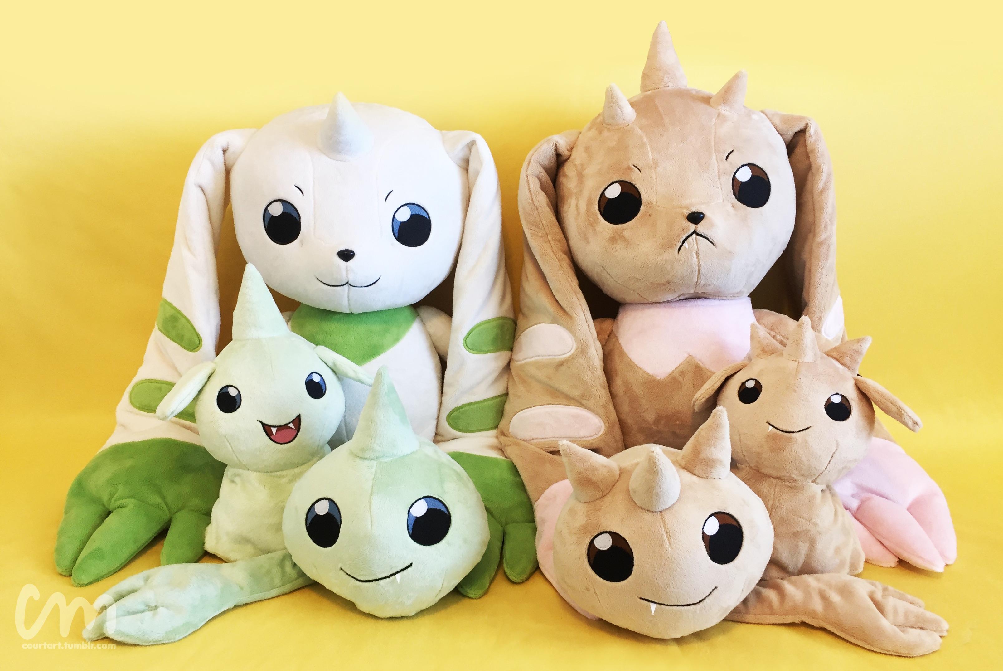 やっとテリアモンとロップモンの成長期と幼年期の等身大ぬいぐるみ完成