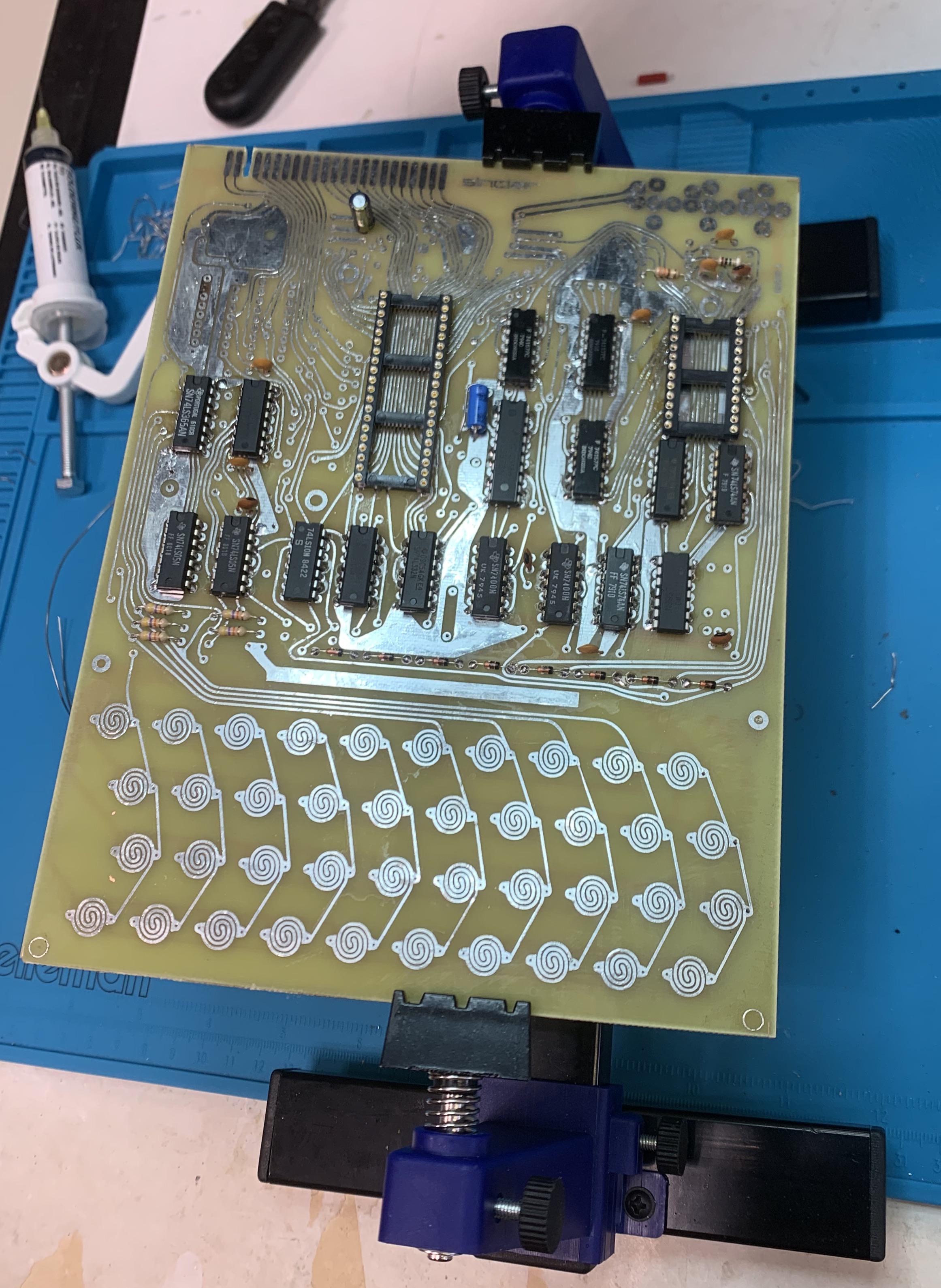 Halfway done with my ZX80 replica. : r/vintagecomputing