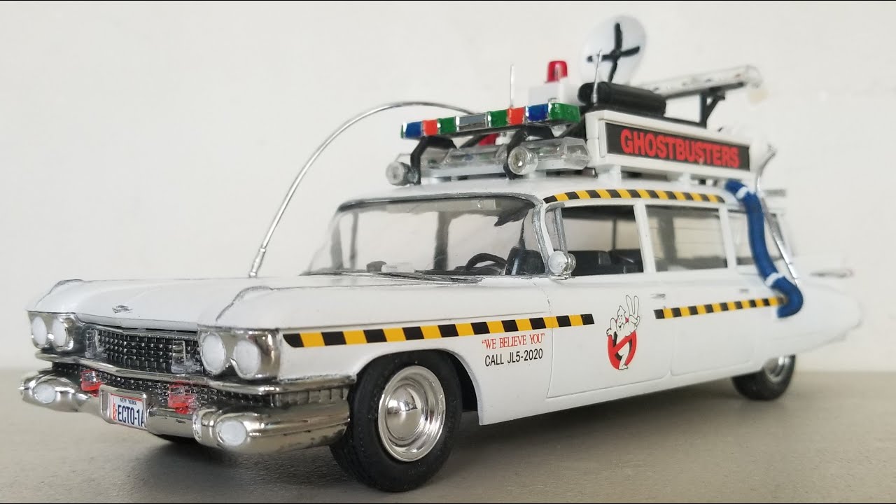 AMT 1/25 scale ECTO 1A Ghostbusters II (1959 Cadillac Miller