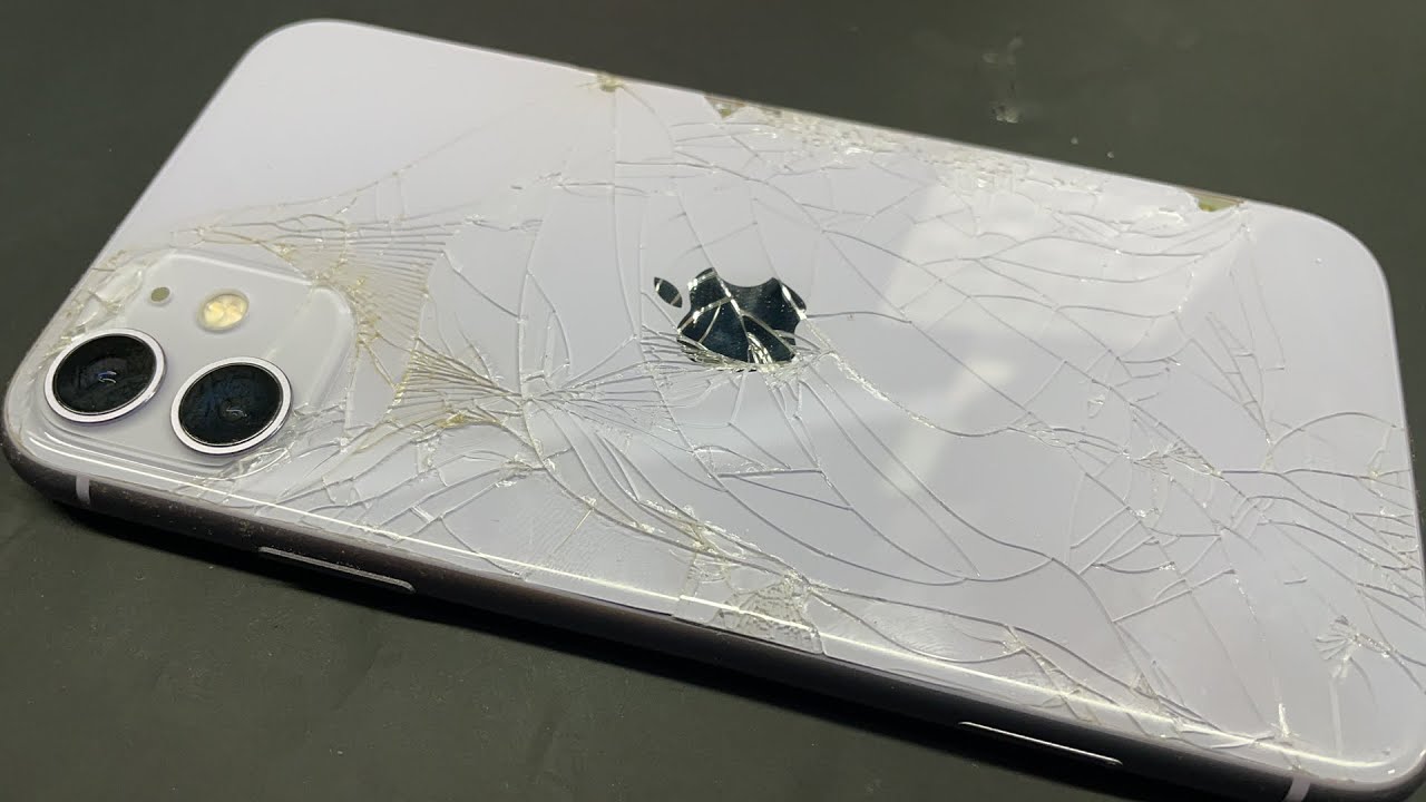 壁に投げた😂iPhone 11 背面ガラス割れ交換修理はこうやる！ - YouTube