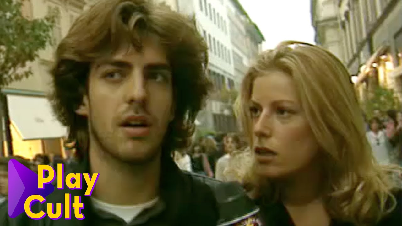 Alessia Marcuzzi presenta la prima puntata di Colpo di fulmine