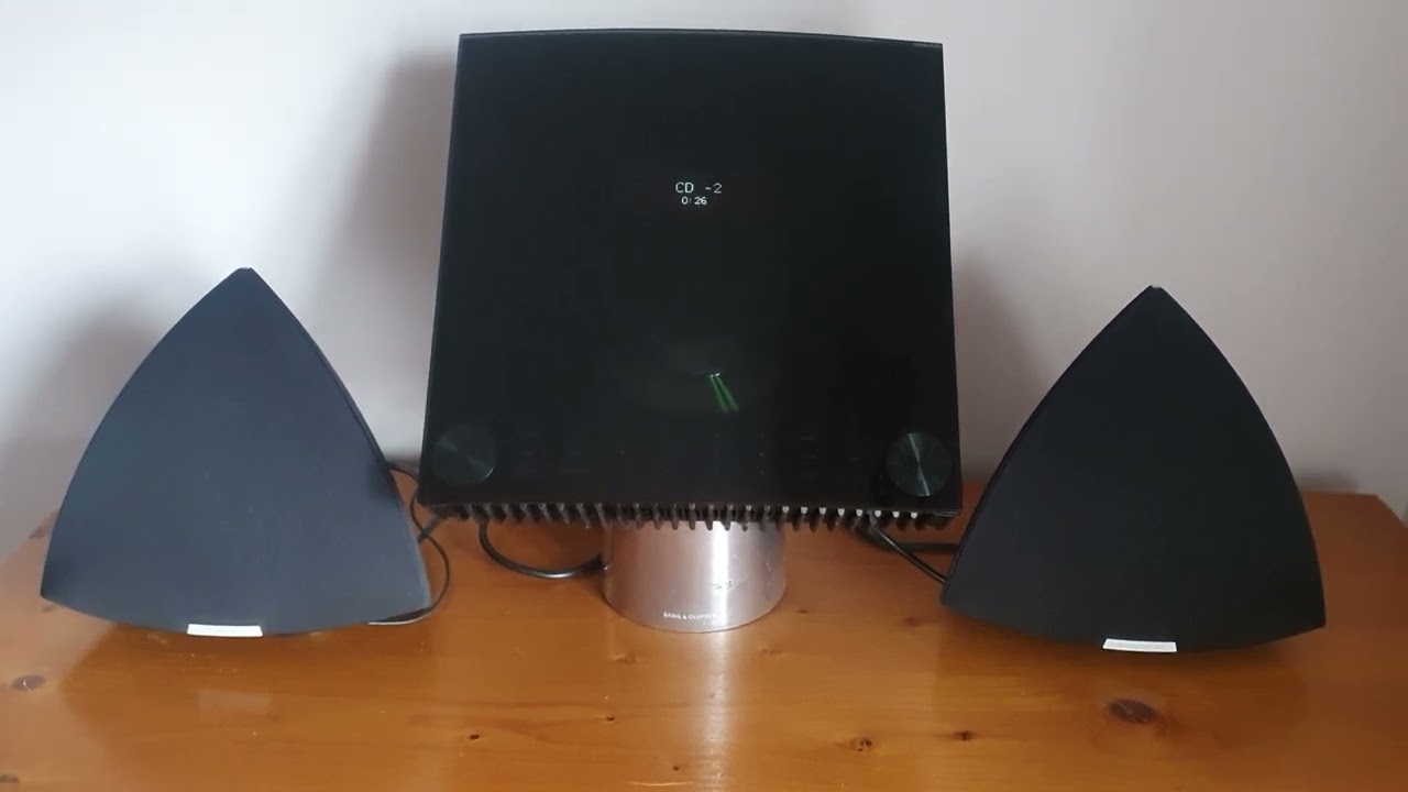 BeoSound 4 Digital Music System - DAB/FM/CD/SD Reader - YouTube