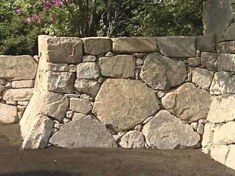 社団法人日本造園組合連合会「石積みの技法」 - YouTube