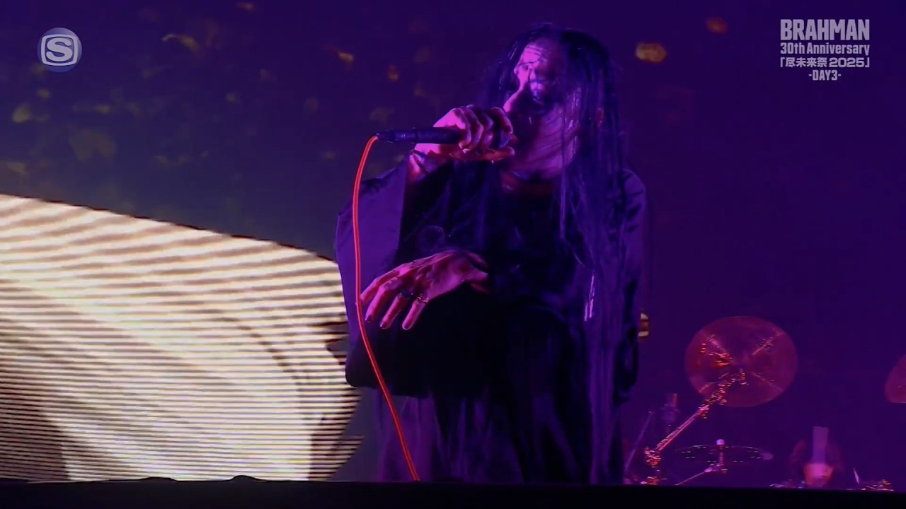 DIR EN GREY - 11th ｢a knot｣LIMITED Blu-ray & DVD [mode of UROBOROS