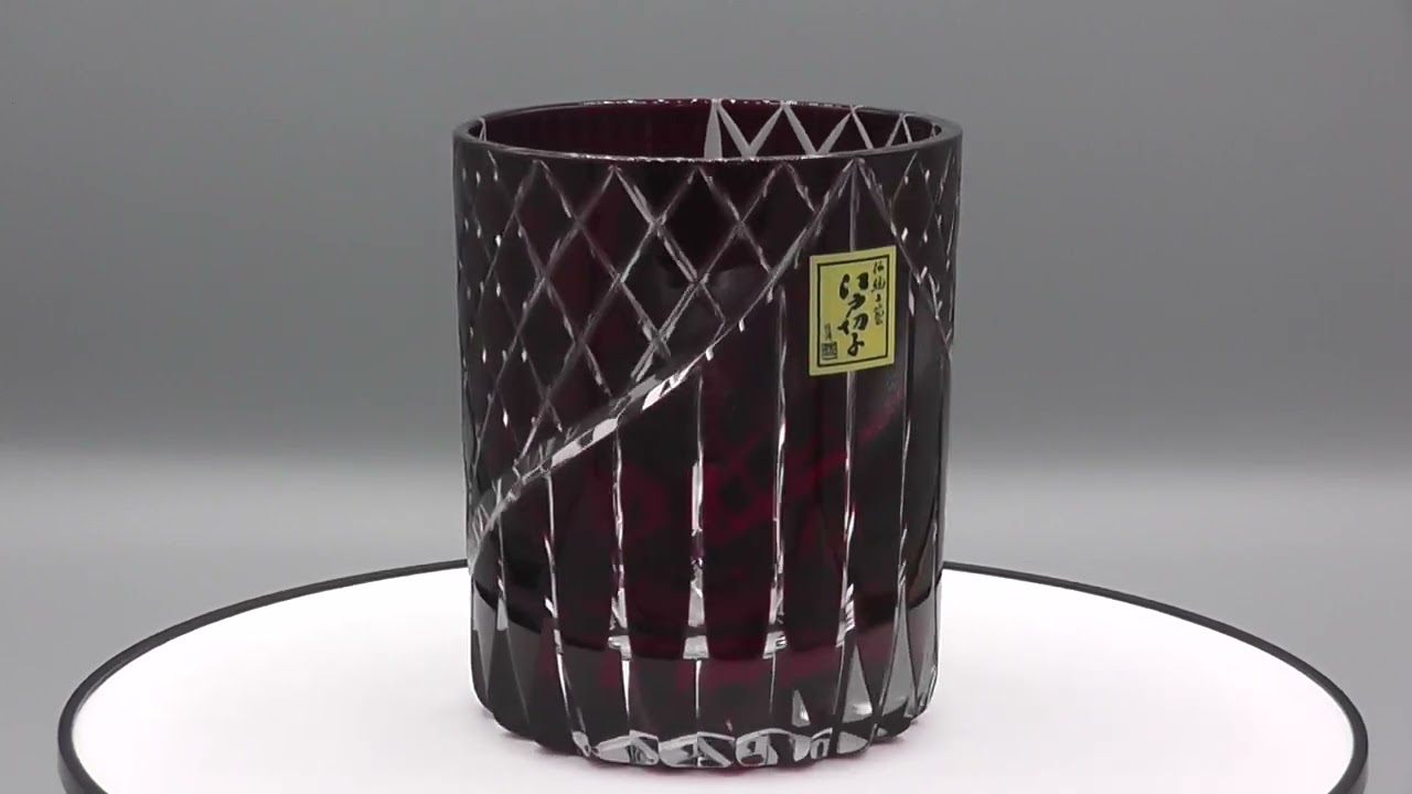 蔦屋書店オリジナル】ウルトラマンゼロ 江戸切子グラス 赤 -の商品詳細