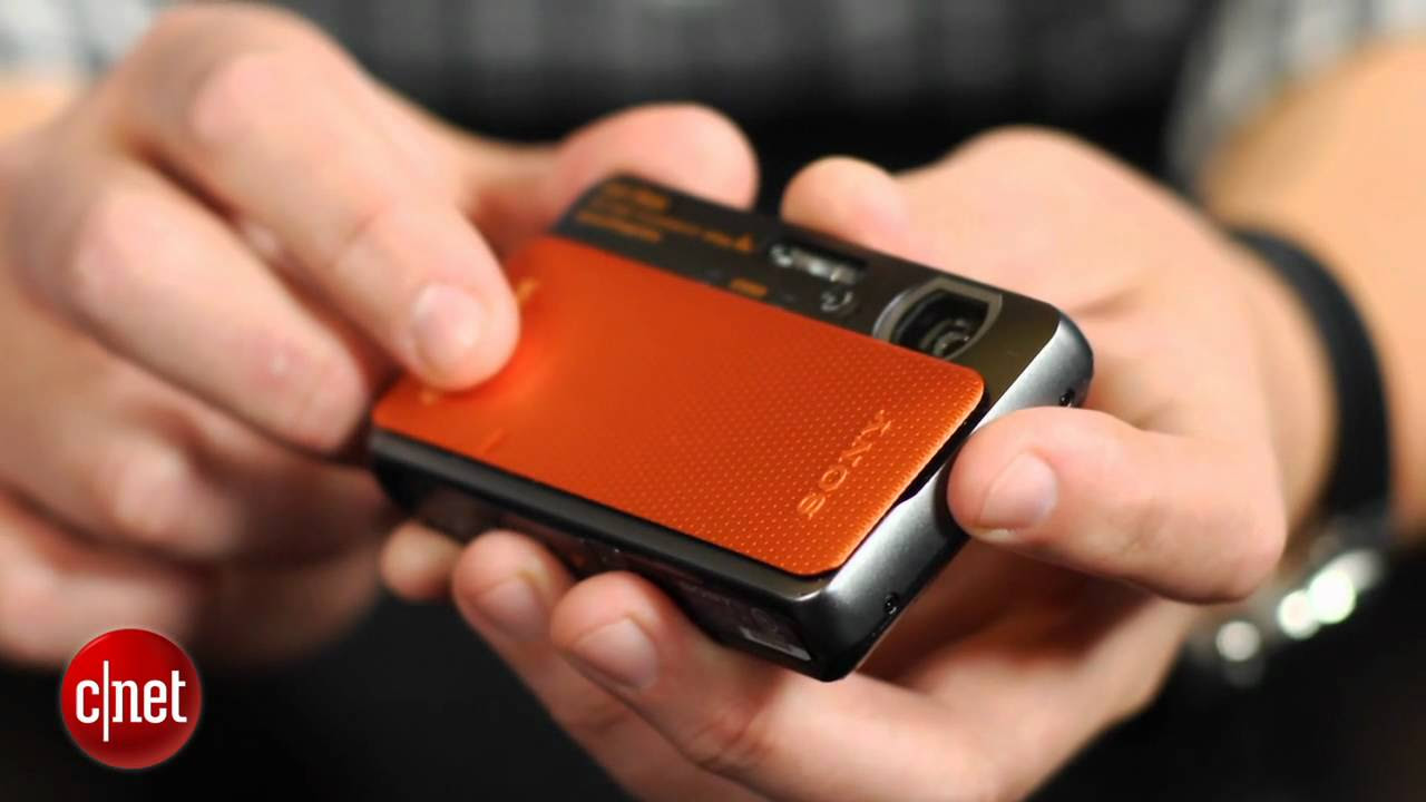 First Look: Sony's rugged ultracompact camera - YouTube