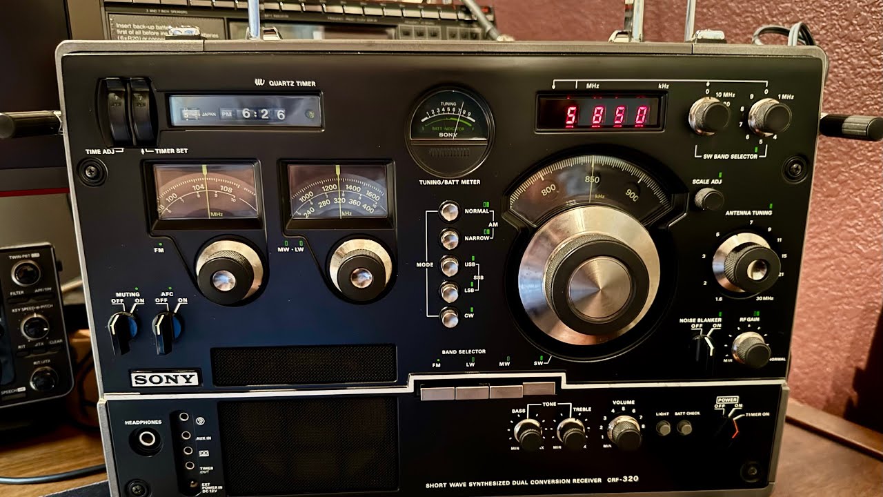 Sony CRF-320 - YouTube