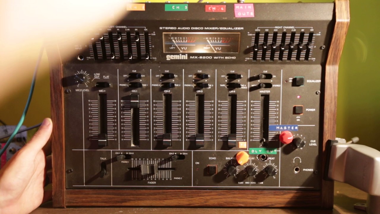 Gemini MX-8200 DJ Mixer with modifications demo - YouTube
