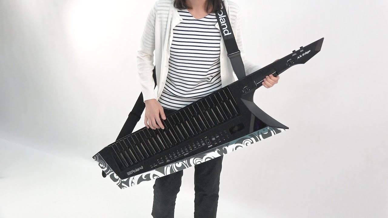 Roland AX-Edge | 新規サウンドを搭載したフルサイズ49鍵ショルダー