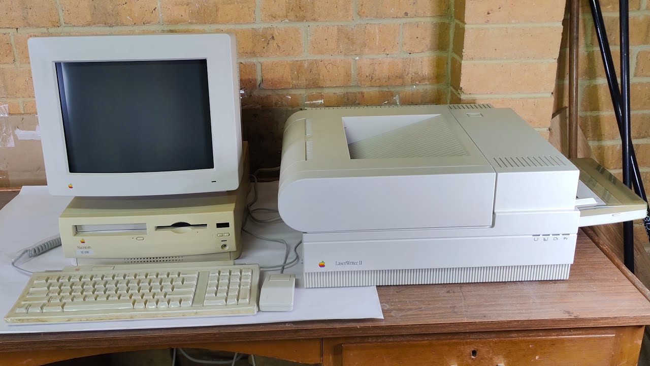 1995 Apple Macintosh LC 630 Computer Startup - YouTube