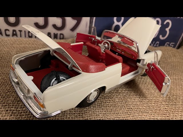 Mercedes Benz 280 SE (1966) Scale 1:18 Maisto #diecast #118