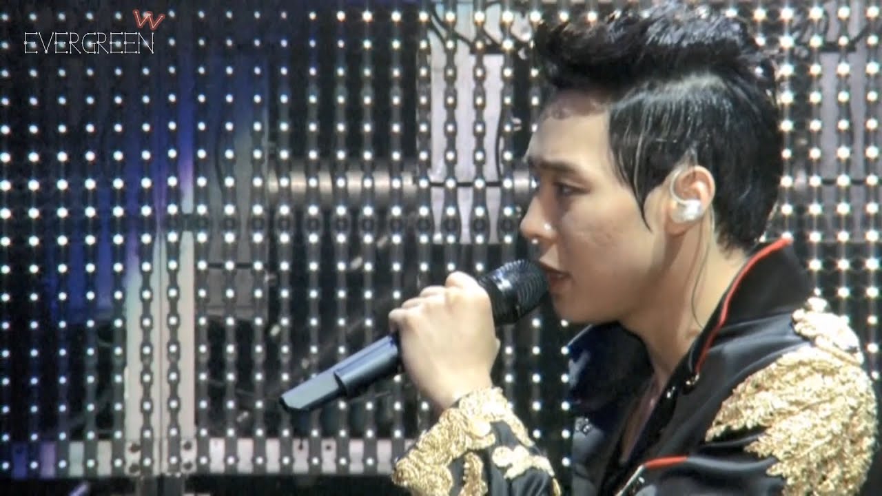 2011 UNFORGETTABLE LIVE CONCERT IN JAPAN (물망초) - YouTube