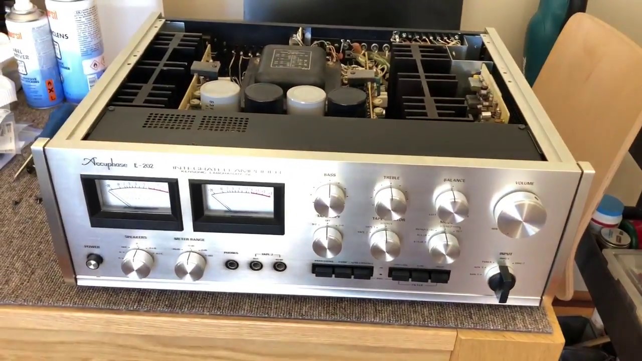 Accuphase E-202 Integrated Amplifier Service & Repair - YouTube