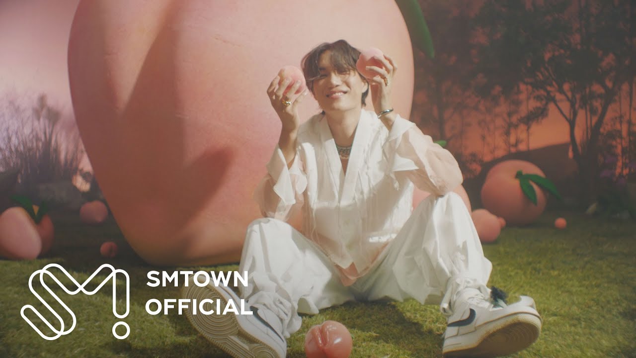 KAI 카이 'Peaches' MV - YouTube