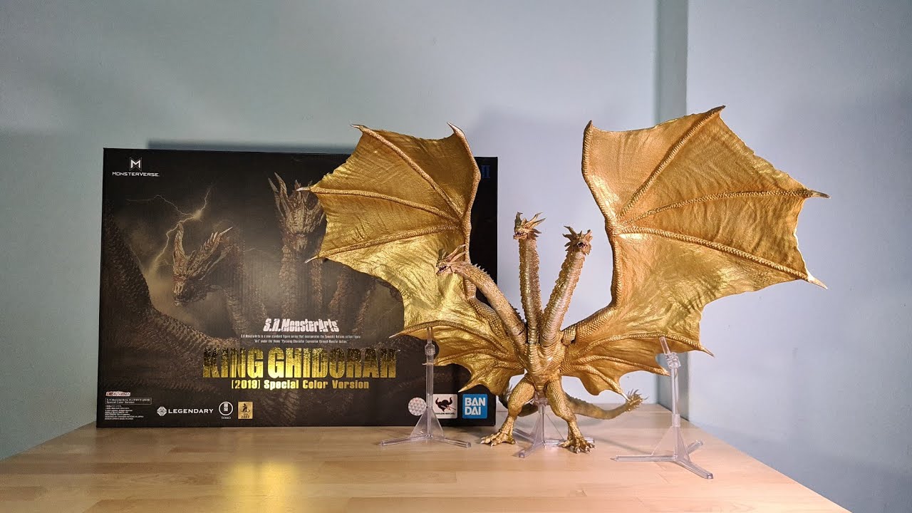 The King is back ! Unboxing the Shmonsterarts King Ghidorah 2019