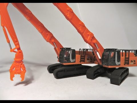 TomyTec 1:150 Hitachi ZX480LCK High Reach Demolition Excavators