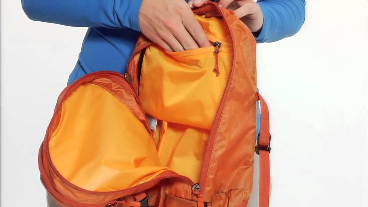 Arc'teryx Axios 25 Daypack - YouTube