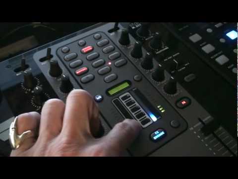 Stanton M.207 Scratch Mixer With Effects A look at the touch