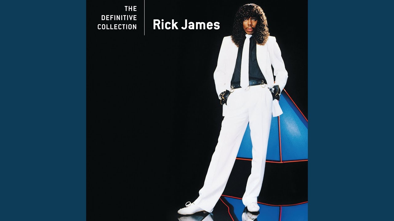 Give It To Me Baby - YouTube