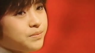 松田聖子 ／ 瞳はダイアモンド. - YouTube
