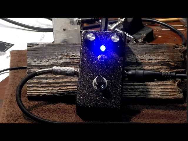 Devi Ever Aenima Fuzz Pedal Demo - YouTube