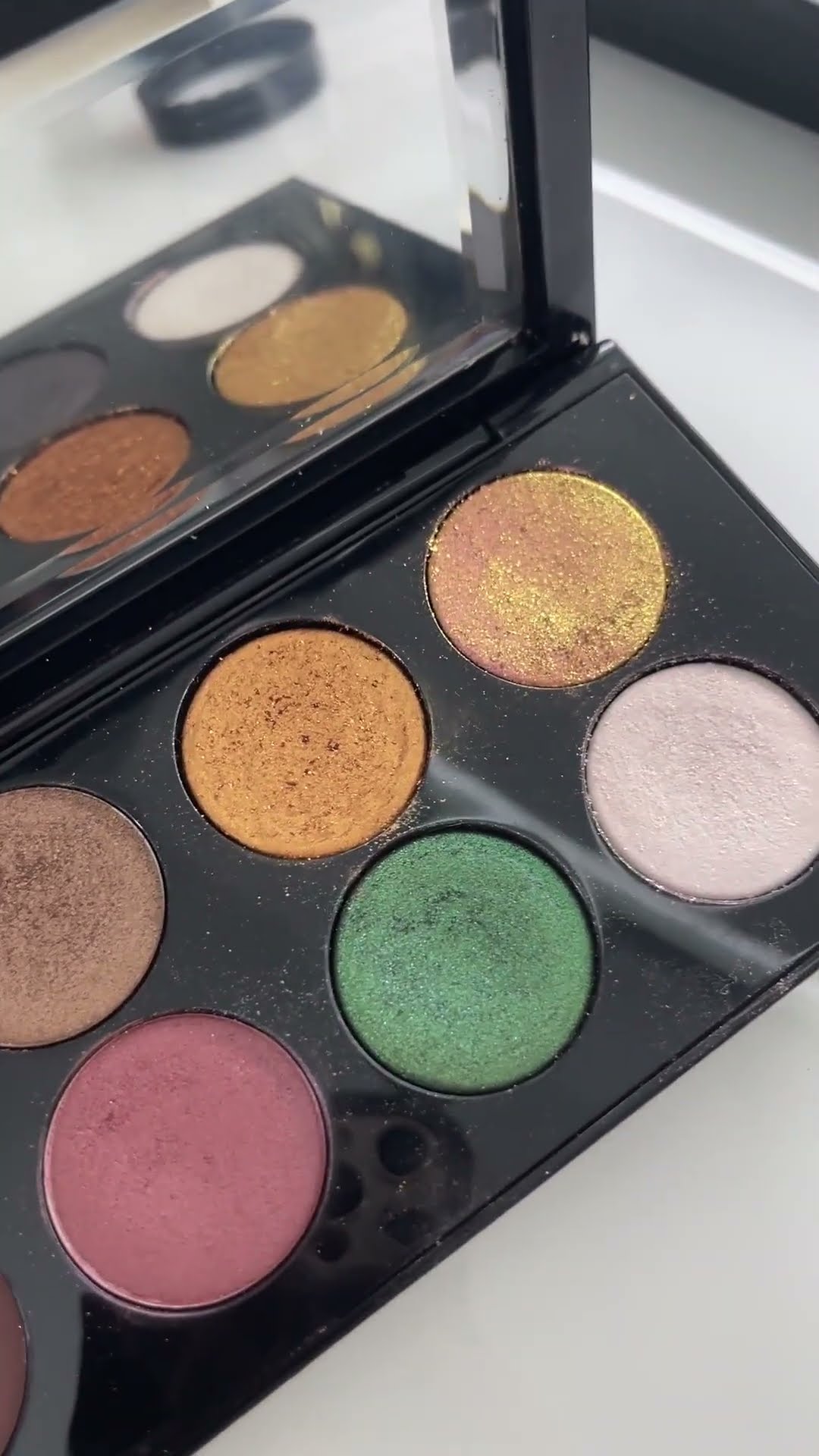 世界が憧れる神パレット｜Pat McGrath Mothership II Sublime😍 - YouTube