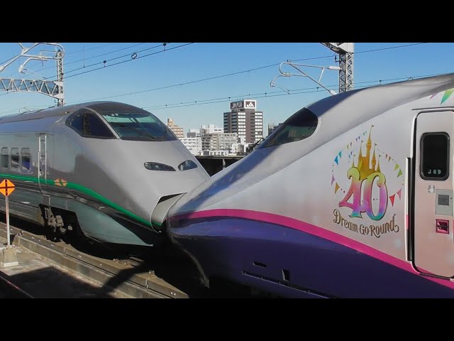 E2系ディズニーラッピング“Magical Dream Shinkansen”＋E3系銀つばさ