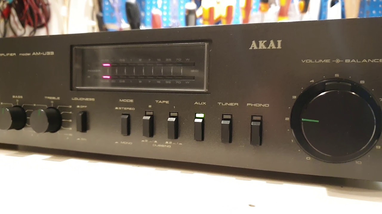 AKAI AM-U33 amplifer from 1981' -test- - YouTube