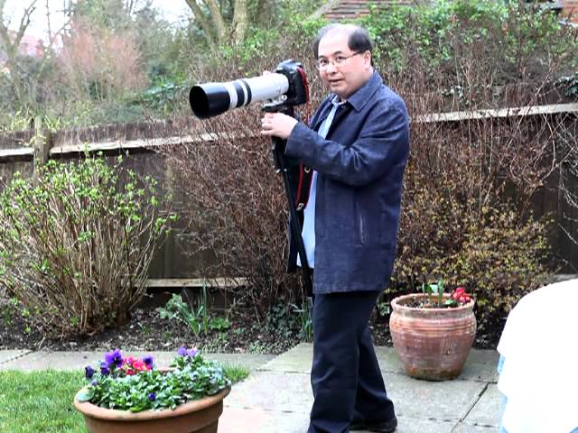 Manfrotto 685B Neotec Monopod - YouTube