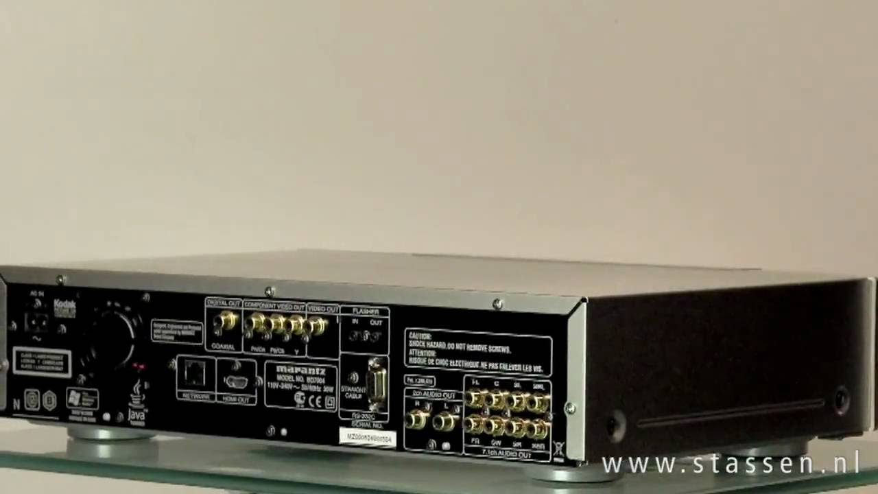 Marantz BD7004 - YouTube