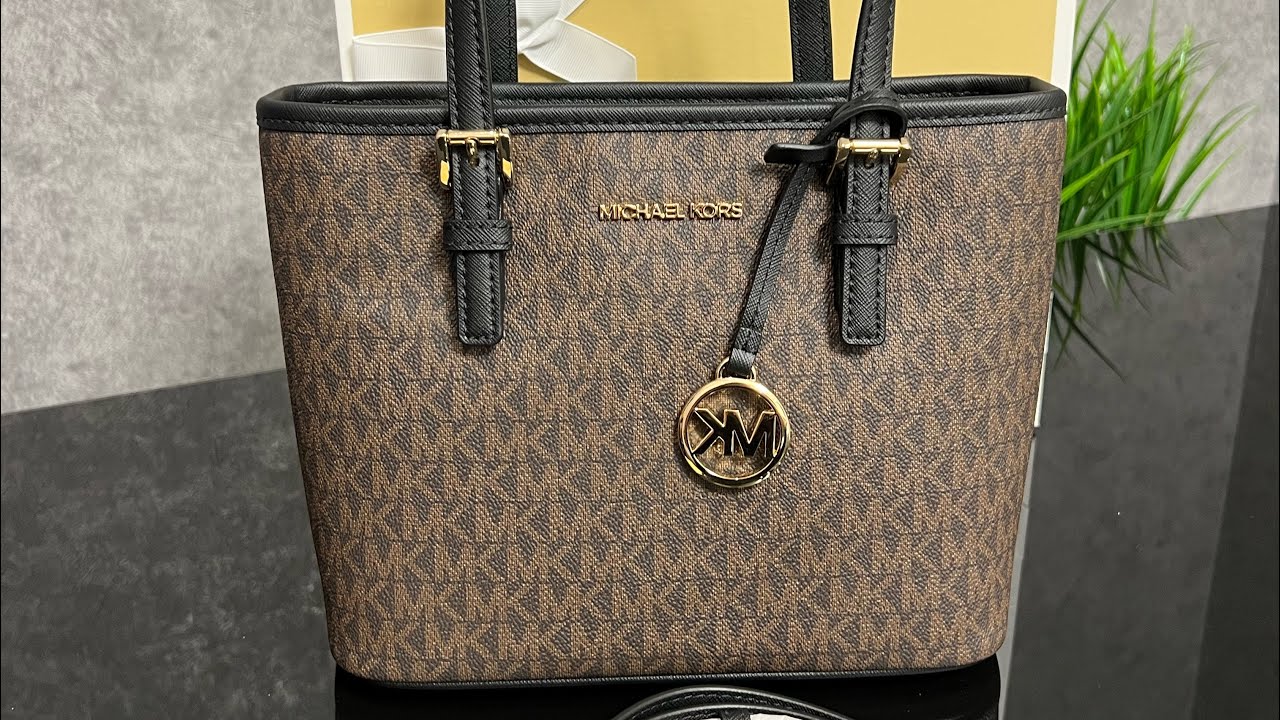 Распаковка MICHAEL KORS Jet Set Travel Extra-Small Logo Top-Zip