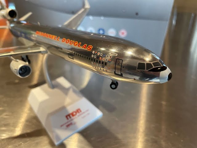 McDonnell Douglas MD11, N111MD Polished roll out livery, JC Wings