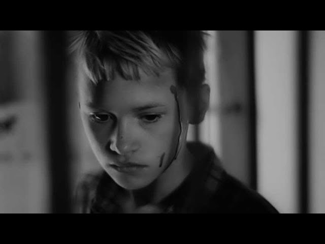 ヴィターリー・カネフスキー監督の伝説的傑作が甦る／映画『動くな