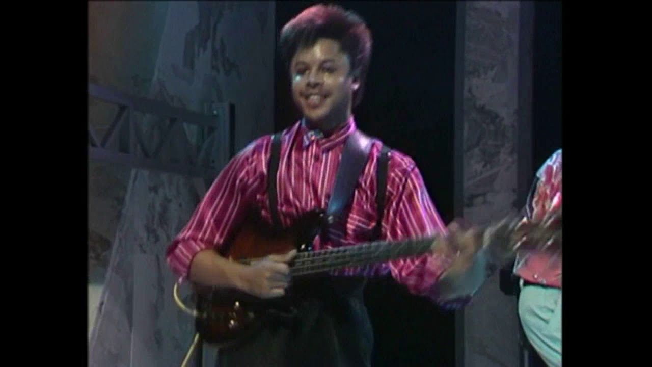 Shakatak - Night birds - Live in Concert 1985 ( Germany ) - YouTube