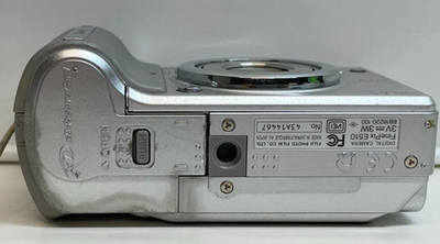 Fujifilm Finepix E Series E510 5.2MP Digital Camera - Silver for