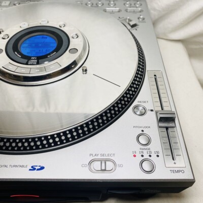 Technics ダイレクトドライブ デジタルターンテーブル SL-DZ1200